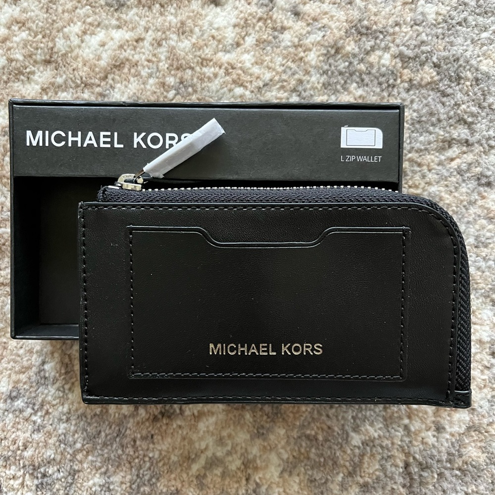 Michael Kors Mini Wallet